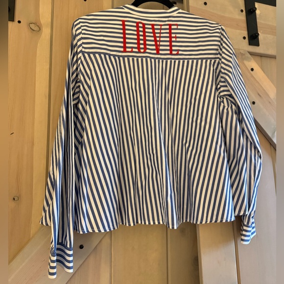 LIKE NEW GAP Embroidered LOVE Striped Shirt - Picture 1 of 4